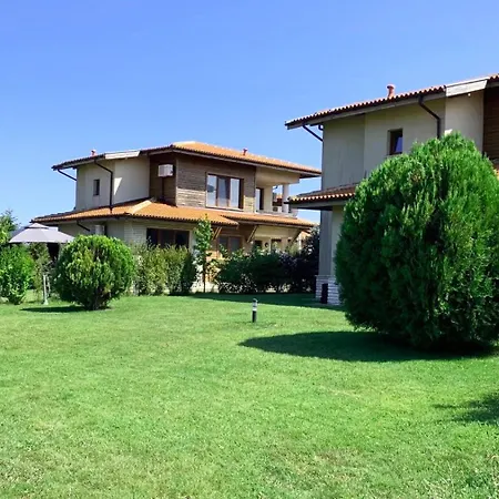 Lighthouse Golf Private Holiday home *